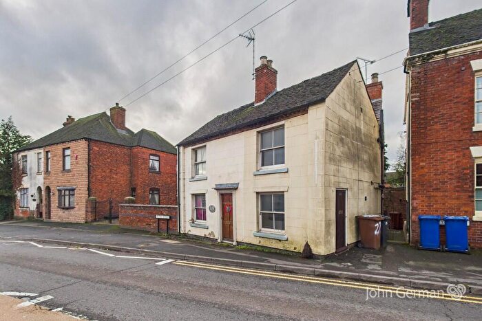 2 Bedroom Semi Detached House For Sale In Silver Street, Uttoxeter, ST14