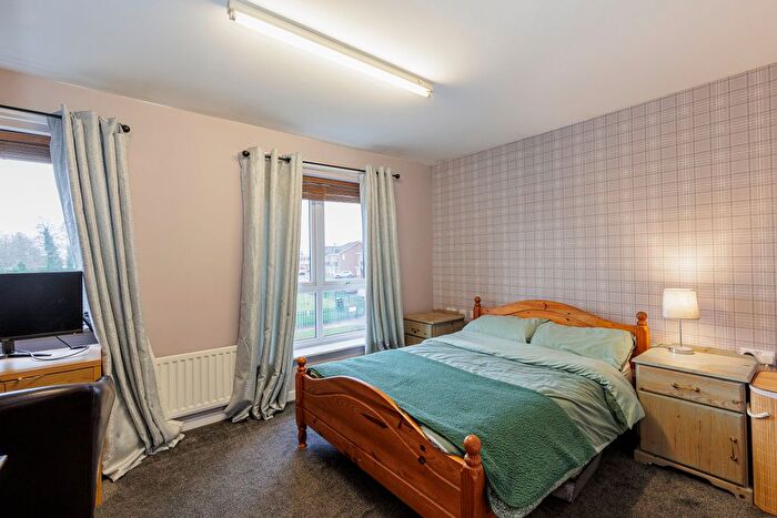 2 Bedroom Semi-Detached House For Sale In Frawley Avenue, Newton-Le-Willows, WA12