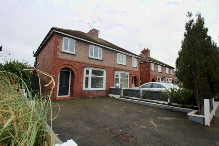 Semi-Detached House To Rent In Bedford Place, Crewe CW2
