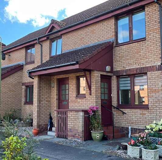 2 Bedroom Flat To Rent In South Loch Park, Bathgate, EH48