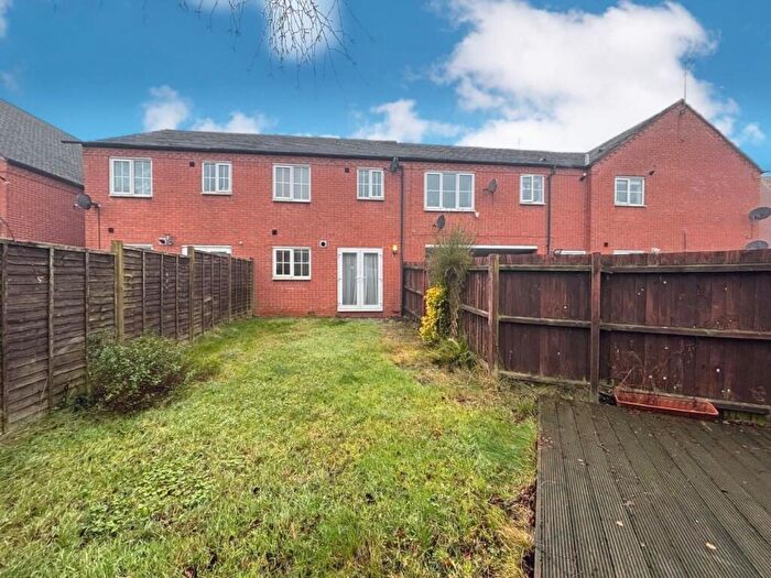 3 Bedroom Terraced House For Sale In Deer Close, Grange Park, Northampton, NN4