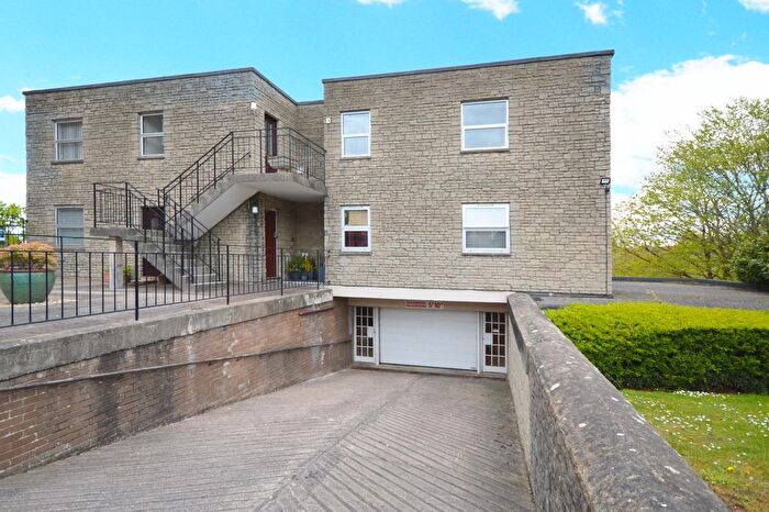 2 Bedroom Flat For Sale In Temple Street, Keynsham, BS31