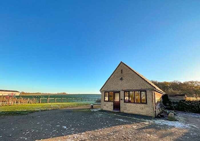 1 Bedroom Studio To Rent In Ducklington Farm, Course Hill Lane, Ducklington, Witney, OX29