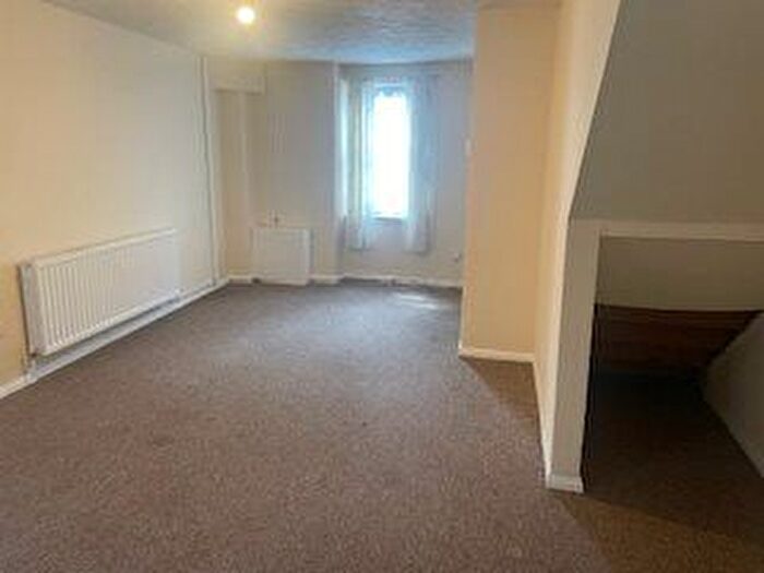 2 Bedroom Property To Rent In Lammas Street, Carmarthen, Carmarthenshire, SA31