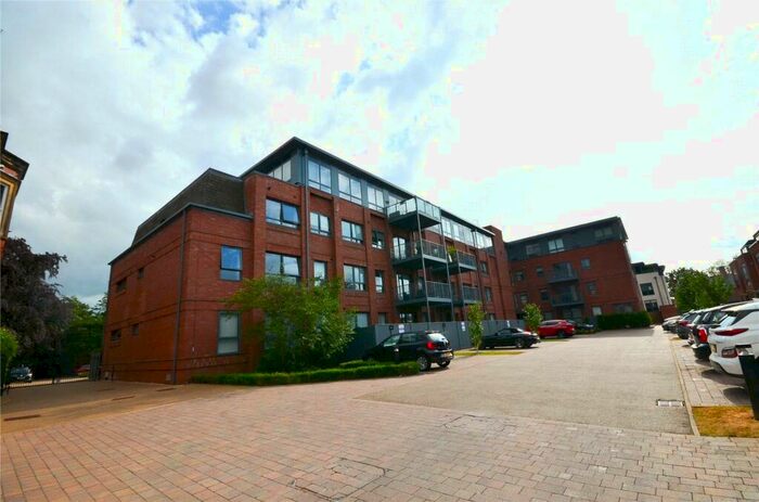 2 Bedroom Apartment To Rent In Parkland Building, Bempton Drive, Didsbury, M20