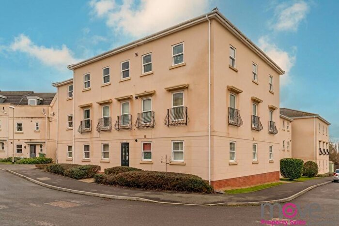 2 Bedroom Flat For Sale In Pillowell Close, Cheltenham, GL52