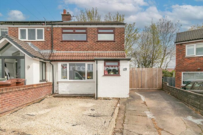 3 Bedroom House For Sale In Kirkstall Close, Chorley, PR7