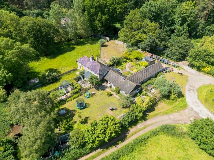 4 Bedroom Semi-Detached House For Sale In Stud Cottages, Riddlesworth, IP22