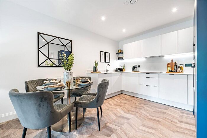 1 Bedroom Apartment For Sale In Station Road, Sidcup, DA15