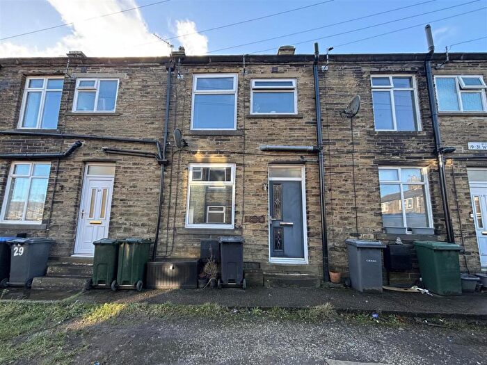 2 Bedroom Terraced House For Sale In West End, Queensbury, Bradford, BD13