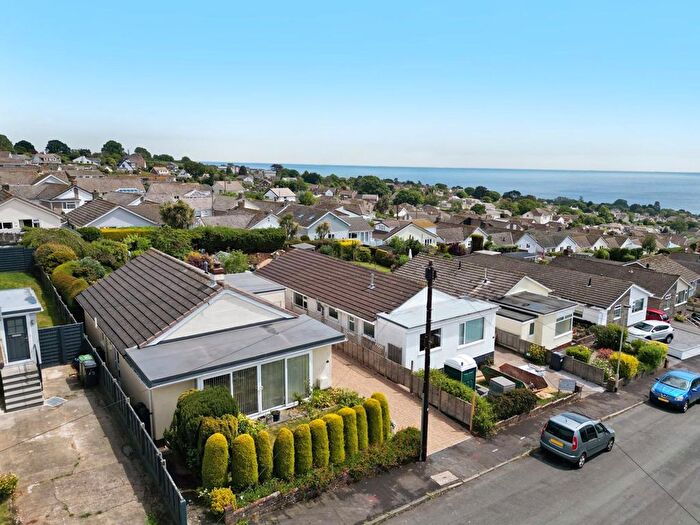 3 Bedroom Detached Bungalow For Sale In Maudlin Drive, Teignmouth, TQ14
