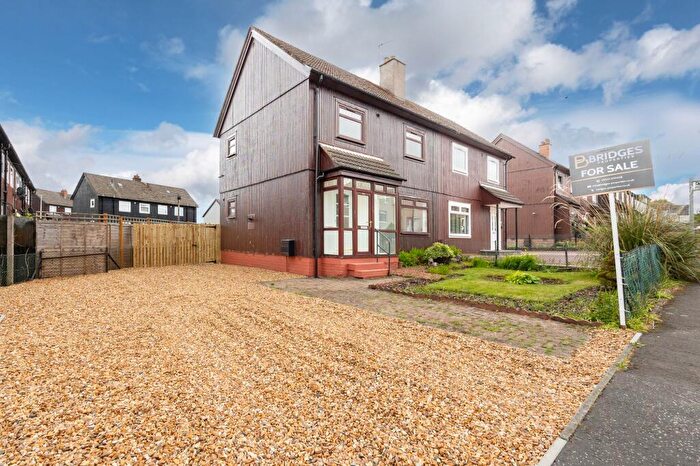 3 Bedroom Semi-Detached House For Sale In Race Road, Bathgate, EH48