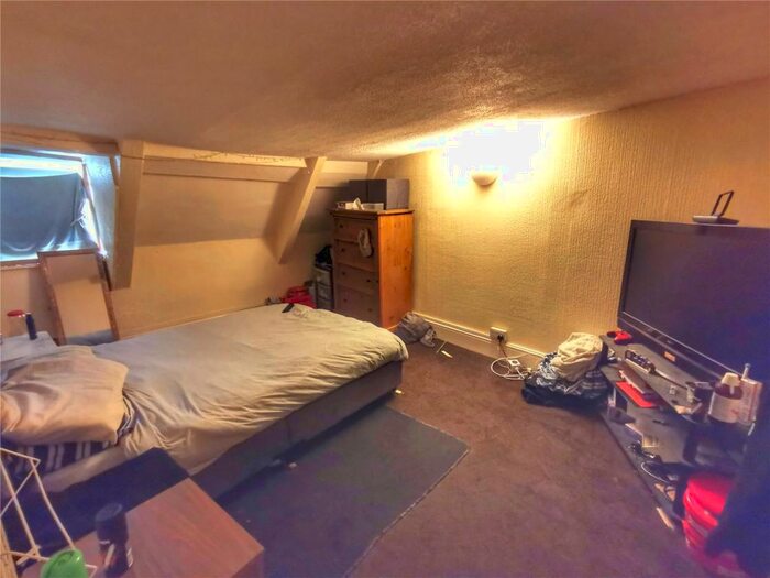 2 Bedroom Flat For Sale In Fore Street, St. Austell, Cornwall, PL25