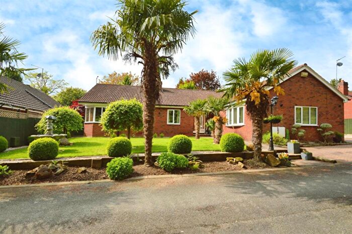 5 Bedroom Detached Bungalow For Sale In Temple Lane, Welton, HU15