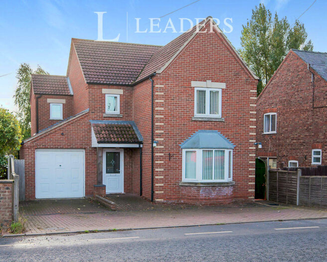 4 Bedroom Detached House To Rent In Pondside, Hubberts Bridge, PE20