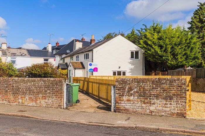 3 Bedroom Semi-Detached House To Rent In High Street, Eaton Bray, LU6