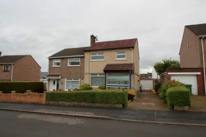 3 Bedroom Semi-Detached House To Rent In Conistone Crescent, Glasgow, G69