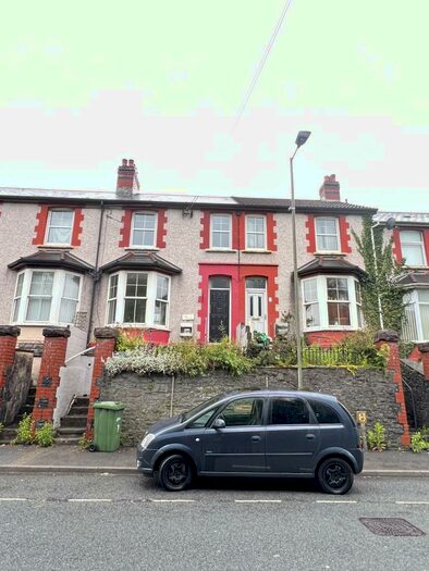 2 Bedroom Terraced House To Rent In Pioneer Terrace, NP11