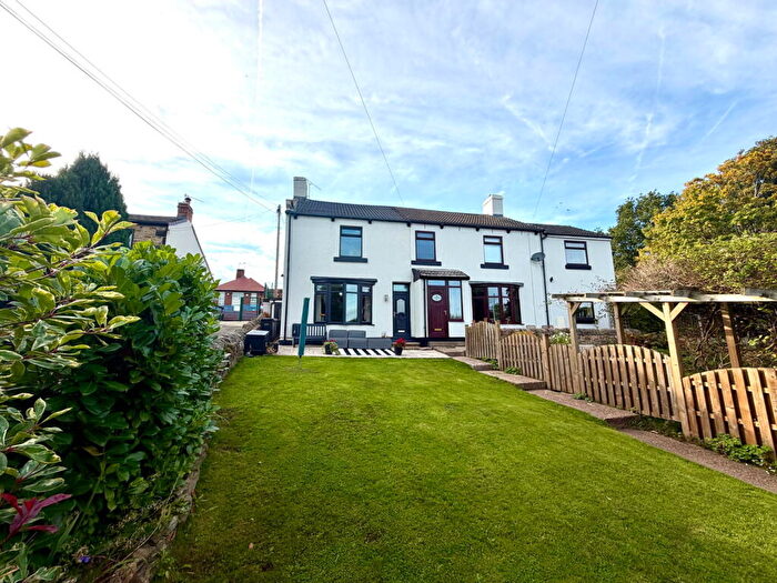 3 Bedroom Semi Detached House For Sale In High Street, Silkstone, Barnsley, S75