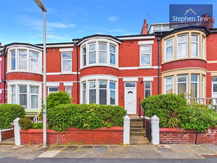 3 Bedroom Terraced House For Sale In Seafield Road, Blackpool, FY1
