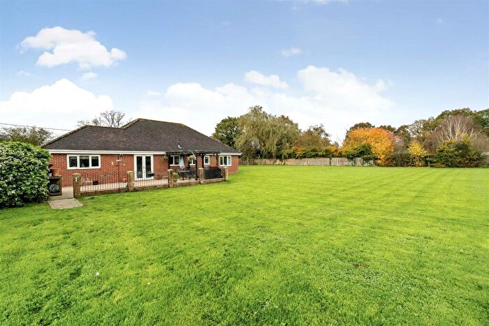 3 Bedroom House For Sale In Wangfield Lane, Curdridge, SO32