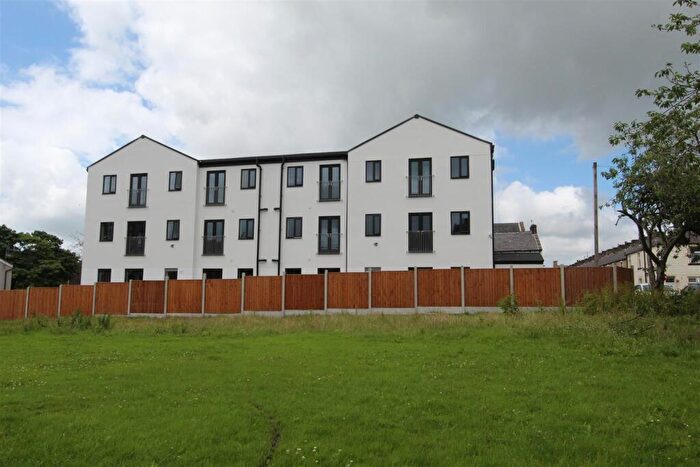 2 Bedroom House To Rent In Cleaver Street, Burnley, BB10
