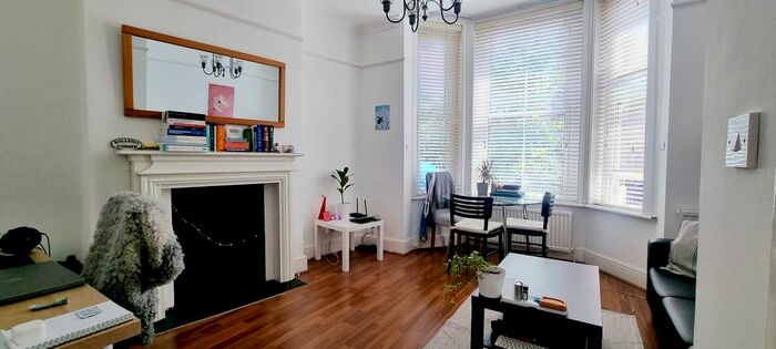 1 Bedroom Flat To Rent In Belvedere Buildings, Borough, SE1