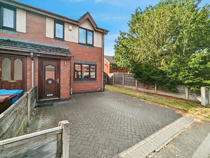 2 Bedroom Semi-Detached House To Rent In Longford Place, Manchester, Greater Manchester, M14