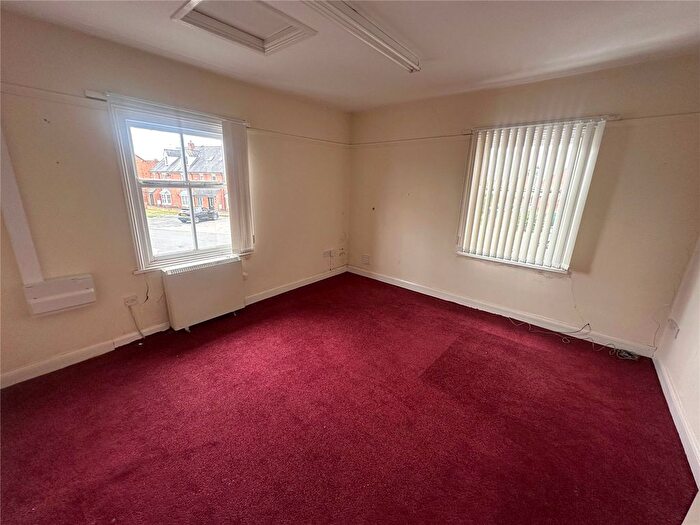 1 Bedroom Flat For Sale In Littlethorpe, Leicester, LE19