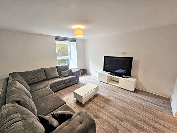 5 Bedroom Maisonette To Rent In Craigie Street, City Centre, Aberdeen, AB25