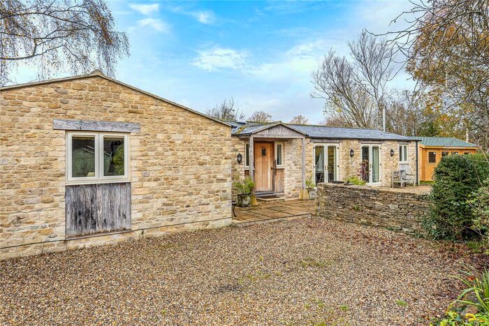 2 Bedroom Bungalow To Rent In Cerney Wick, Cirencester, Gloucestershire, GL7