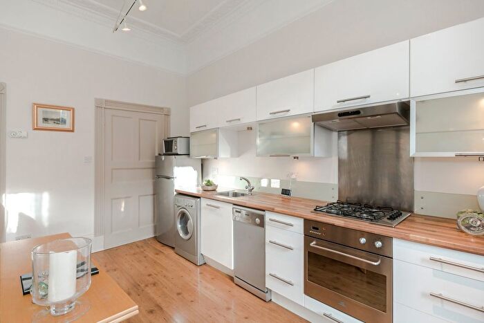 1 Bedroom Flat To Rent In York Street, Marylebone, London, W1H