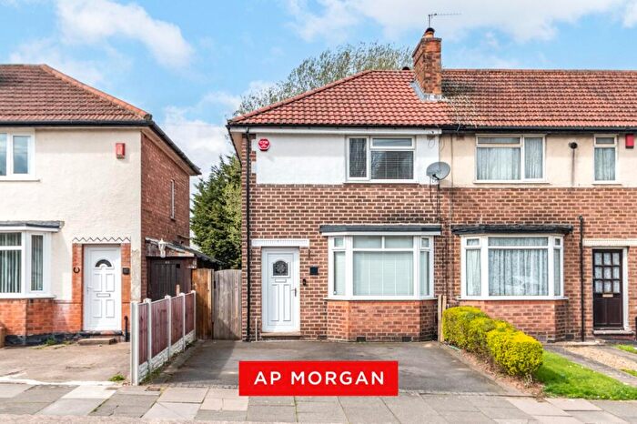 2 Bedroom End Of Terrace House For Sale In Thurlestone Road, Birmingham, B31