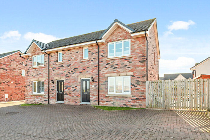 3 Bedroom Semi-Detached House For Sale In Eagle Avenue, Auchterarder, PH3