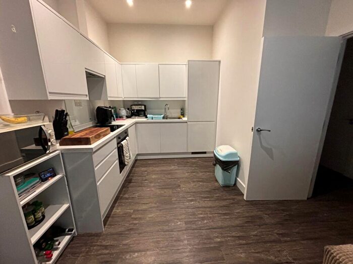 1 Bedroom Flat To Rent In Skyline, The Causeway, Worthing, BN12