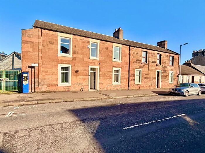 3 Bedroom End Of Terrace House For Sale In Miller Street, Hamilton, ML3