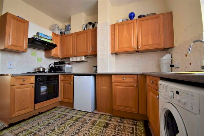 1 Bedroom Flat To Rent In High Street, Ruislip, HA4