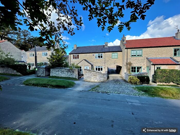 3 Bedroom Mews To Rent In Saxton ~ Dam Lane, LS24