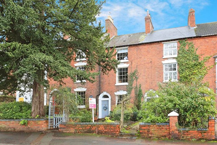 3 Bedroom Terraced House For Sale In Summer Place, Kidderminster, DY11