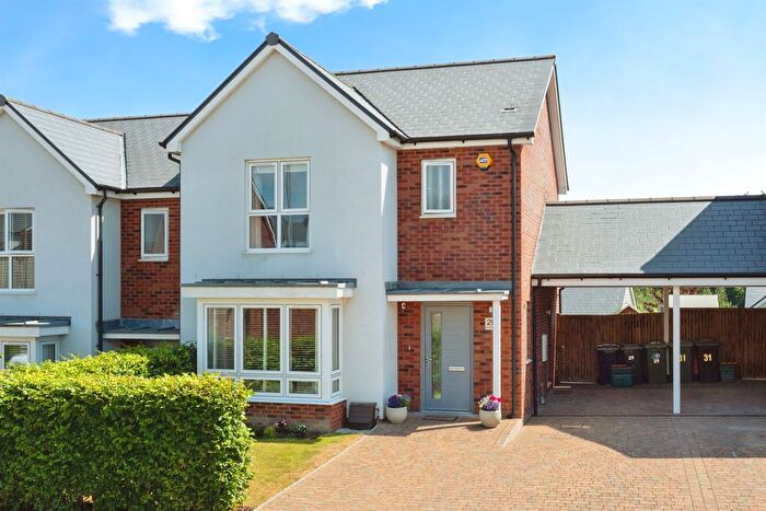 3 Bedroom Semi-Detached House For Sale In Herald Gardens, Tunbridge Wells, TN2