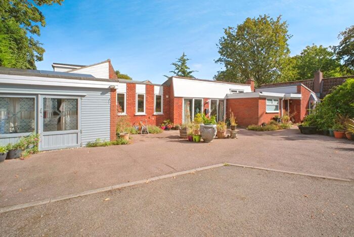 4 Bedroom Bungalow For Sale In Rectory Close, Fishtoft, Boston, Lincolnshire, PE21