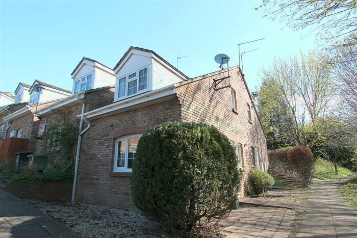1 Bedroom End Of Terrace House To Rent In Grove Gardens, Tring, HP23