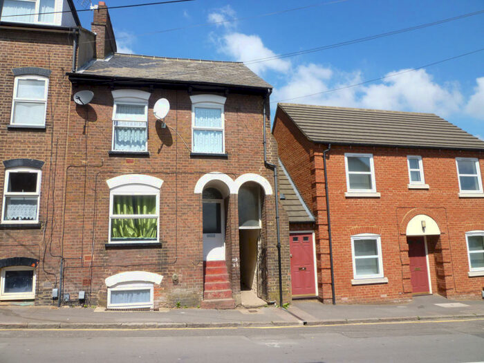 1 Bedroom Flat To Rent In Buxton Road, LU1