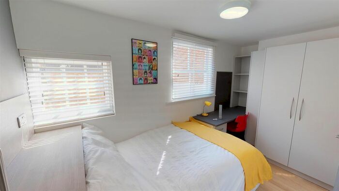 6 Bedroom Terraced House To Rent In Hampshire Terrace, Portsmouth, PO1