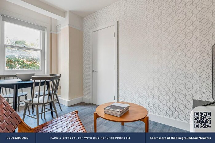 1 Bedroom Flat To Rent In St. John's Wood, London, NW8