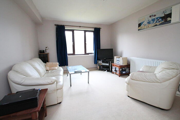 2 Bedroom Apartment To Rent In Bader Close, Kenley, CR8