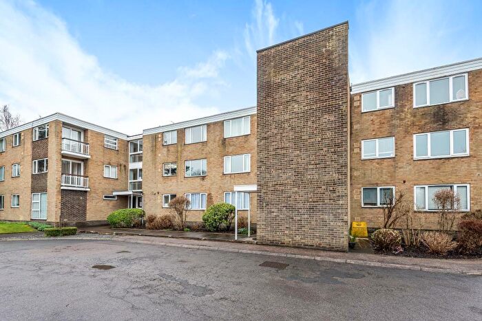 2 Bedroom Apartment To Rent In Northwood, Greater London, HA6