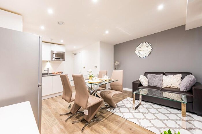 2 Bedroom Apartment To Rent In New Bedford House, Dudley Street, Luton, LU2