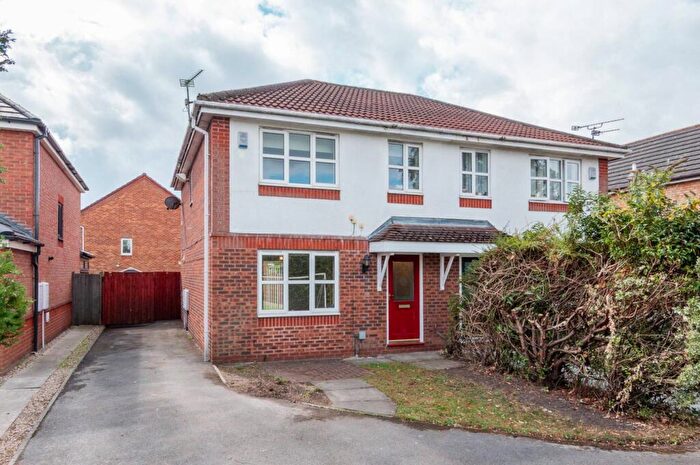 3 Bedroom Semi-Detached House To Rent In Pasturegreen Way, Irlam, Manchester, M44