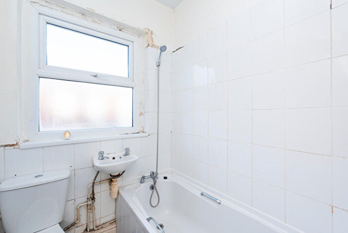 3 Bedroom Terraced House For Sale In Exeter Road, Wallasey, Merseyside, CH44
